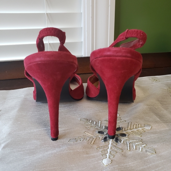 Colin Stuart Red Suede Heels Size 9 - Picture 3 of 12